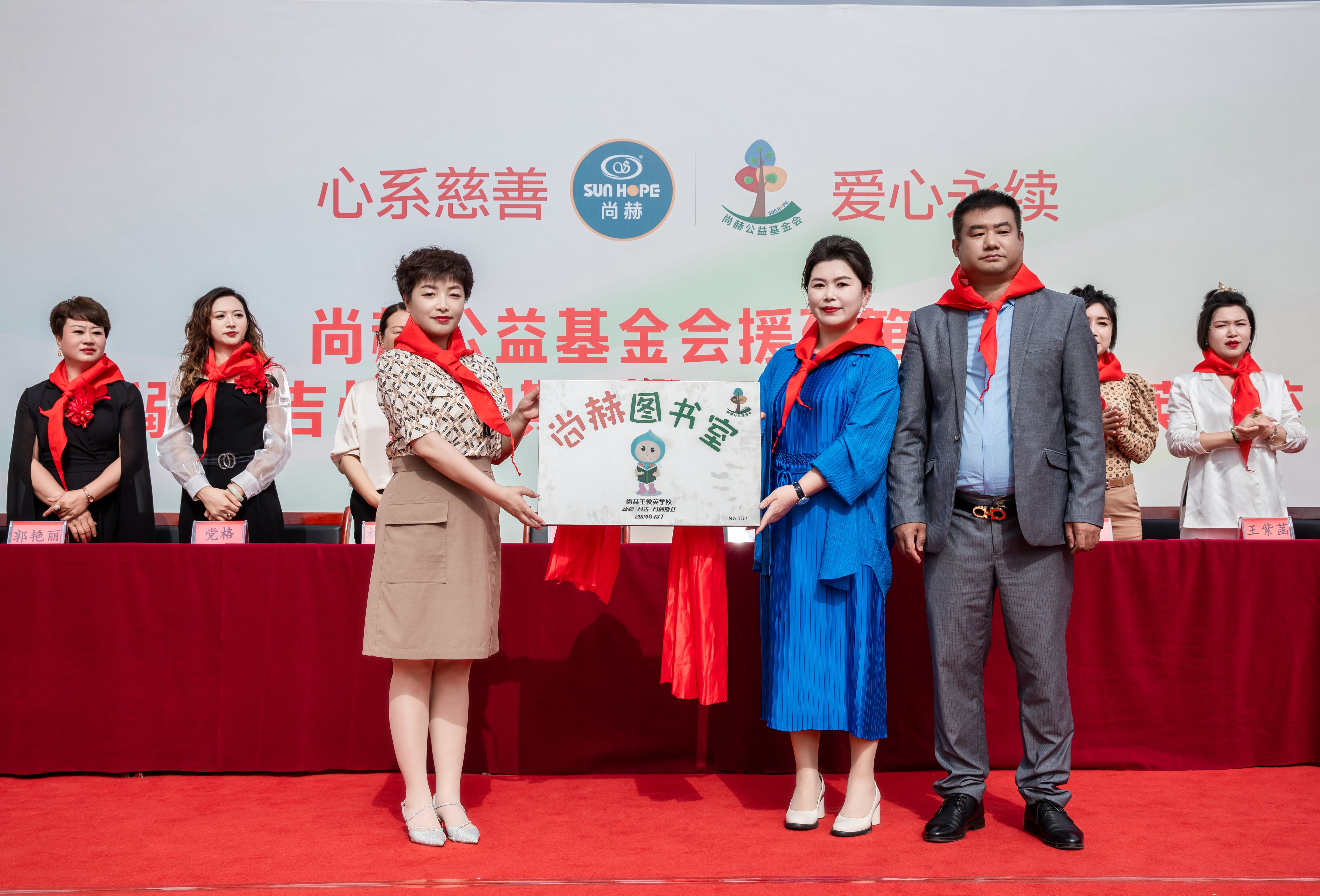 第251所 新疆昌吉州玛纳斯县北五岔镇开云足球体育_开云足球(中国)
王俊英学校