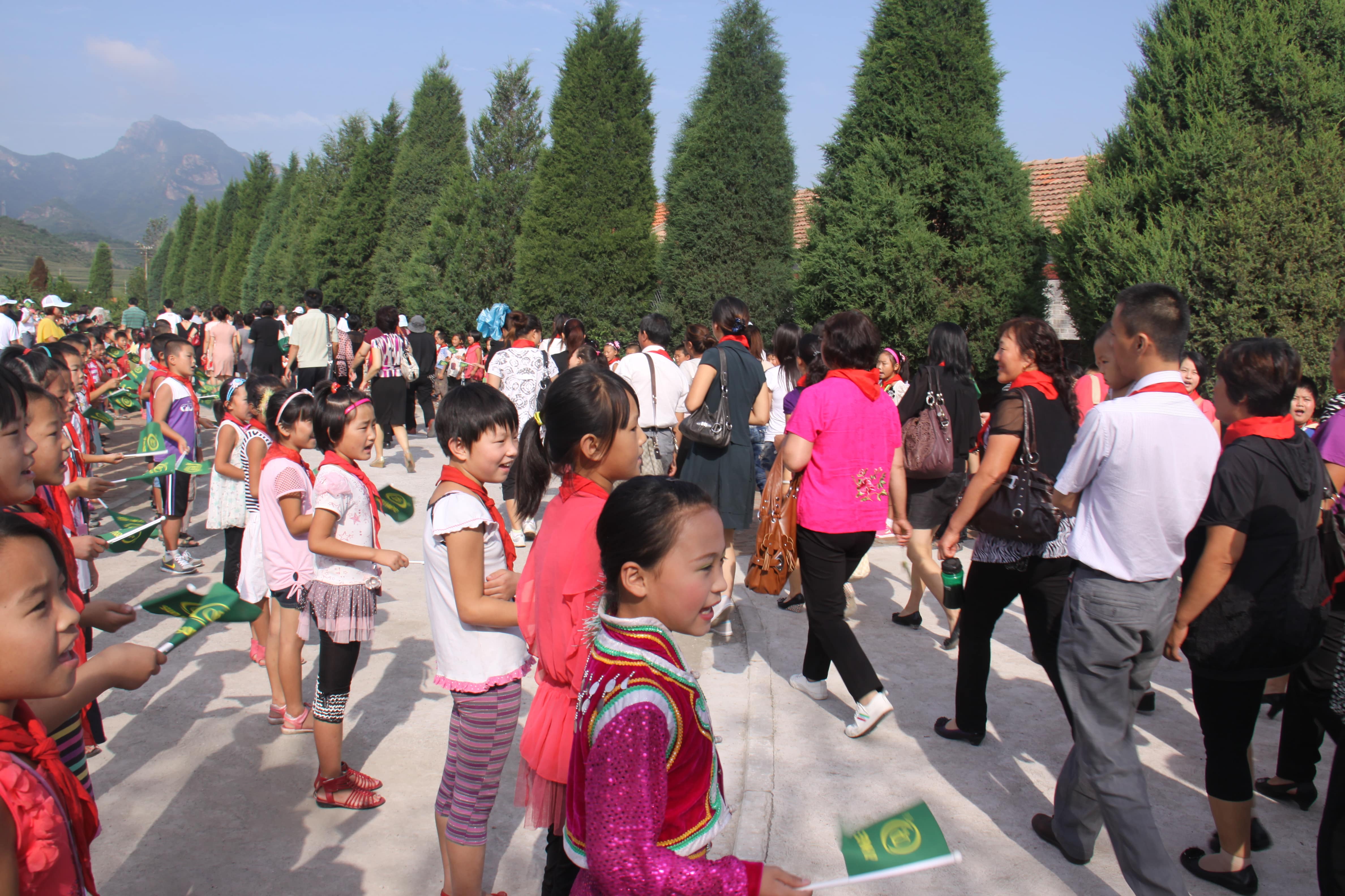 第17所 承德市乌龙矶开云足球体育_开云足球(中国)
牛艳玲小学