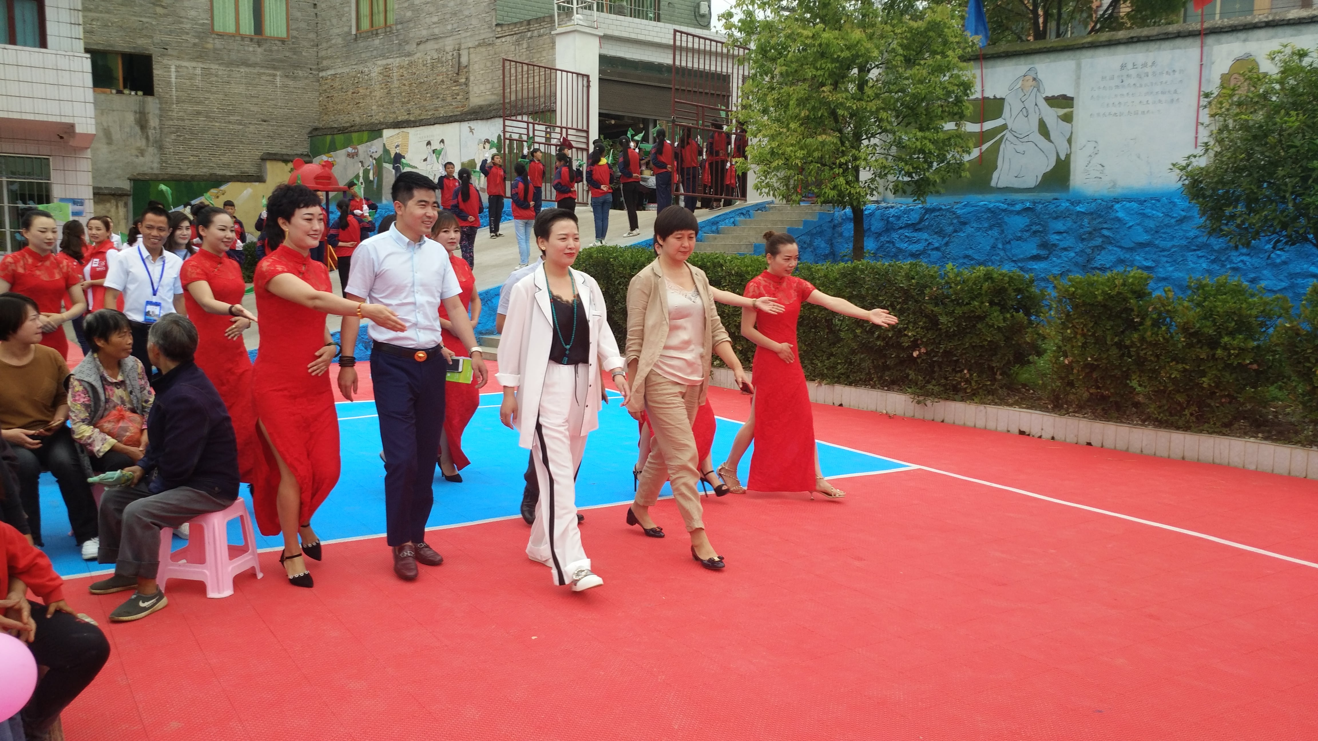 第148所 固阳县新世纪开云足球体育_开云足球(中国)
吴彩勤小学